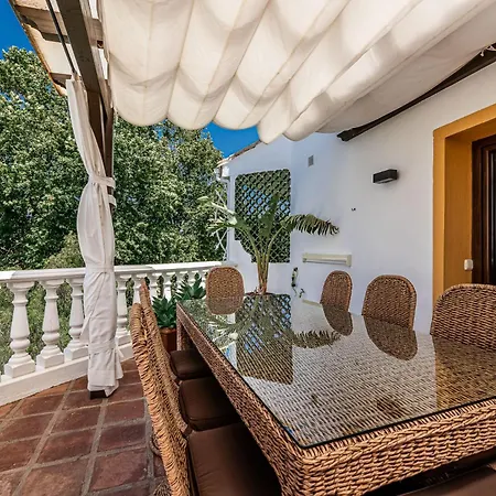 El Rosario Sunny Terrace By Costarentals - Ref M6 * Marbella