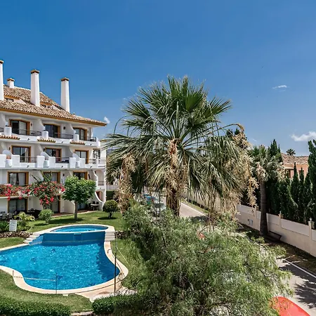 El Rosario Sunny Terrace By Costarentals - Ref M6 Marbella