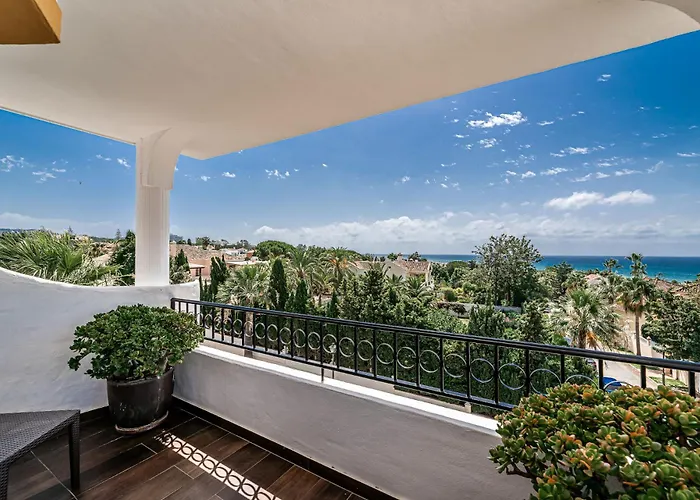 El Rosario Sunny Terrace By Costarentals - Ref M6 *