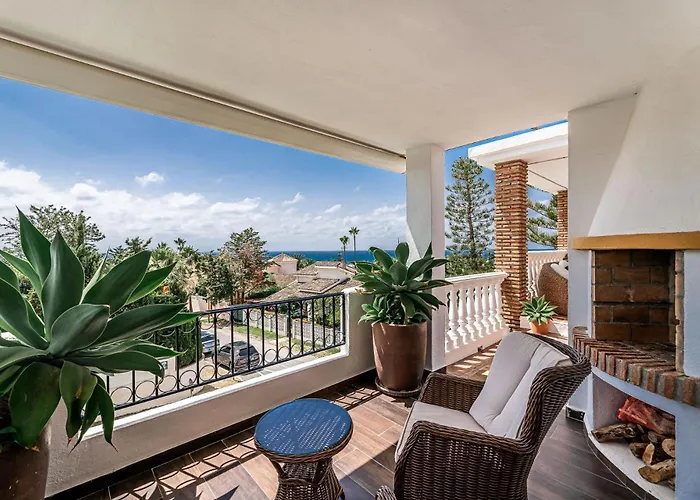 El Rosario Sunny Terrace By Costarentals - Ref M6 *